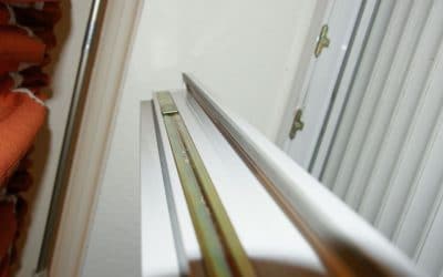 Az ablak vasalat színe fontos a nyílászárókban?